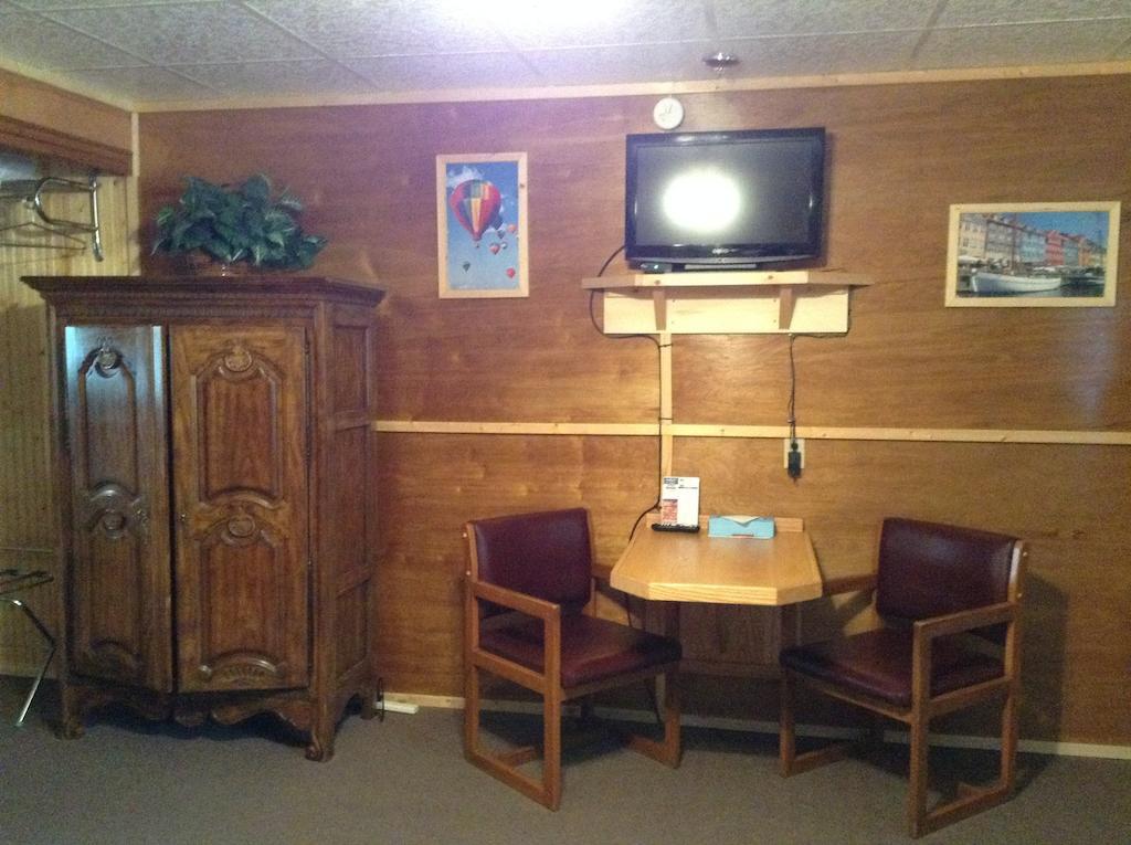 Vindel Motel 맥키노 시티 외부 사진