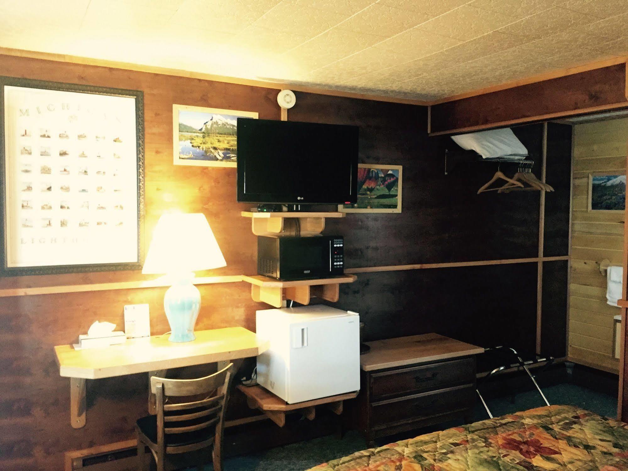Vindel Motel 맥키노 시티 외부 사진